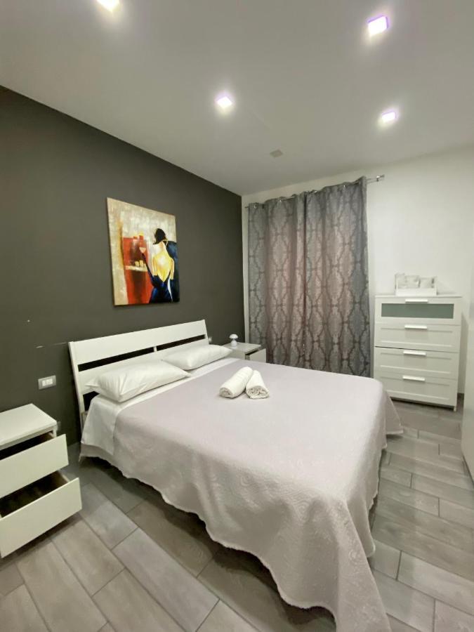 Angelas House Daire Napoli Dış mekan fotoğraf